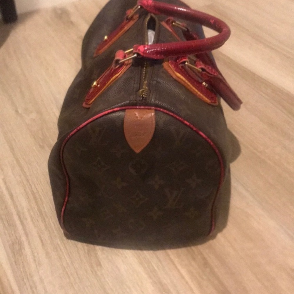 Louis Vuitton Speedy Special Edition Bag - Picture 3 of 16